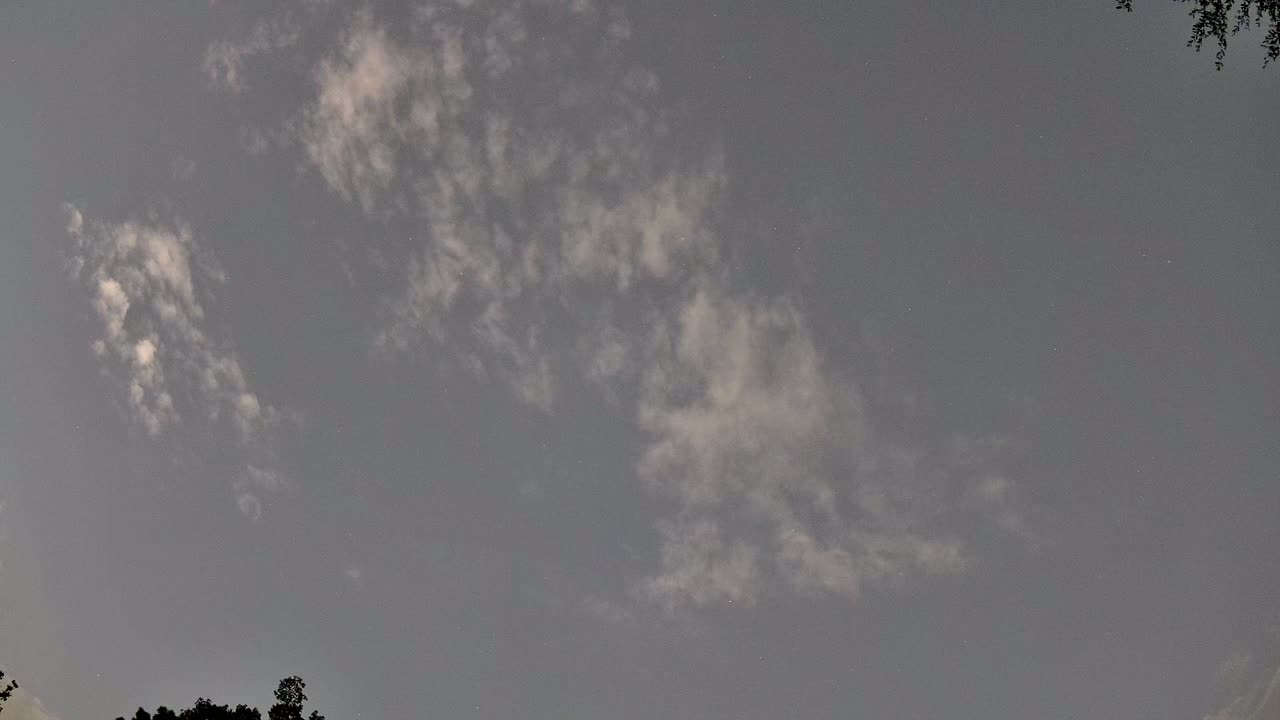 Night-sky still from the Maneuver sighting captured 2026-08-31 01:22 UTC