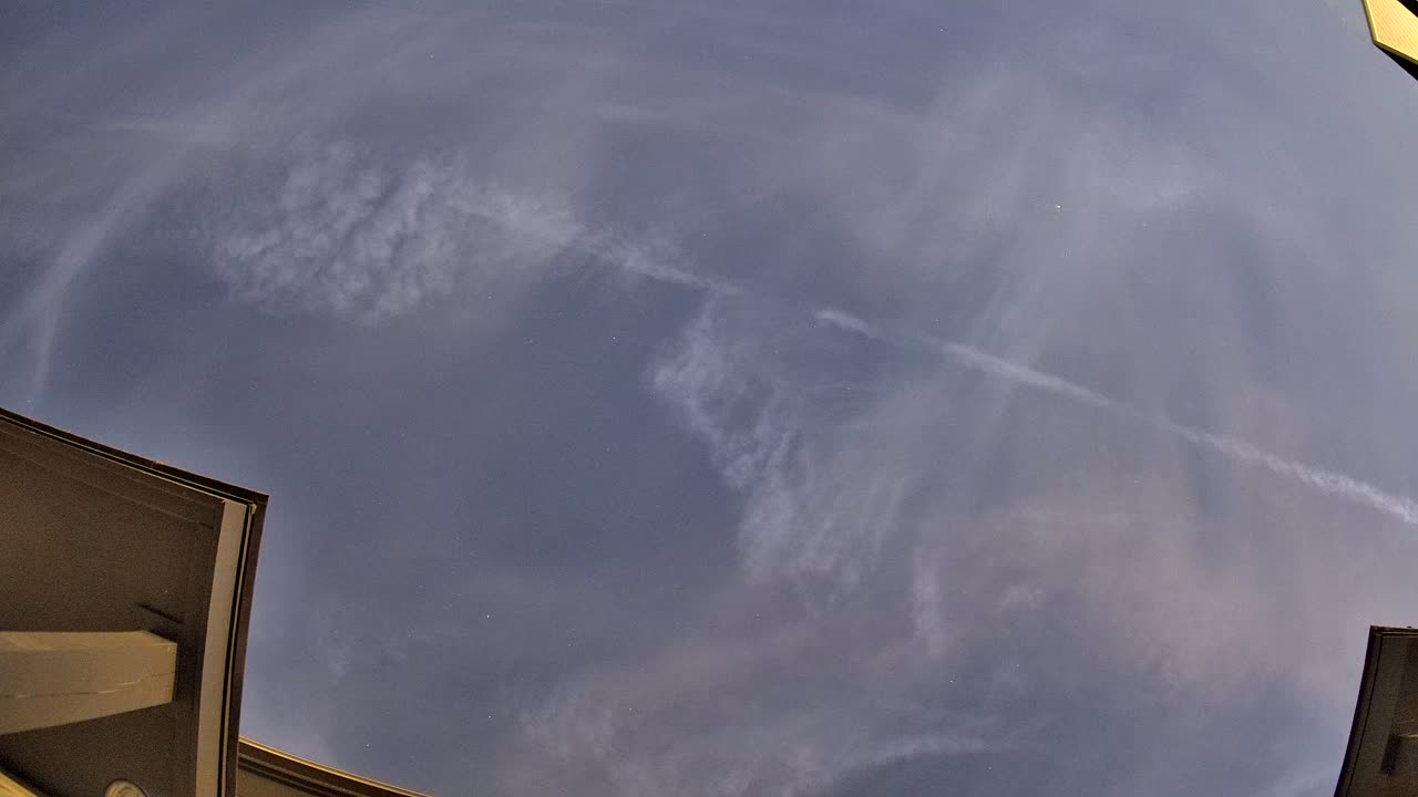 Night-sky still from the Aircraft sighting captured 2026-10-17 00:23 UTC