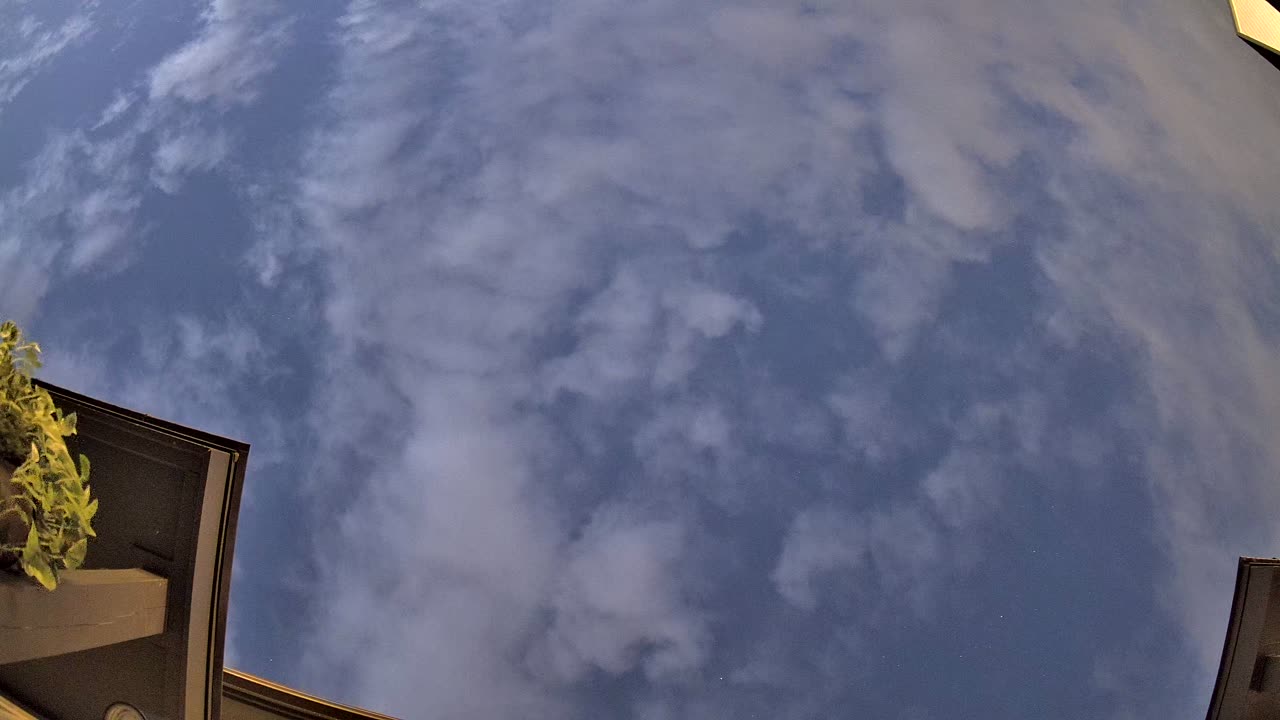 Night-sky still from the Maneuver sighting captured 2026-10-05 11:40 UTC