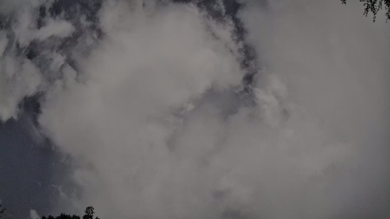 Night-sky still from the Maneuver sighting captured 2026-09-10 09:42 UTC