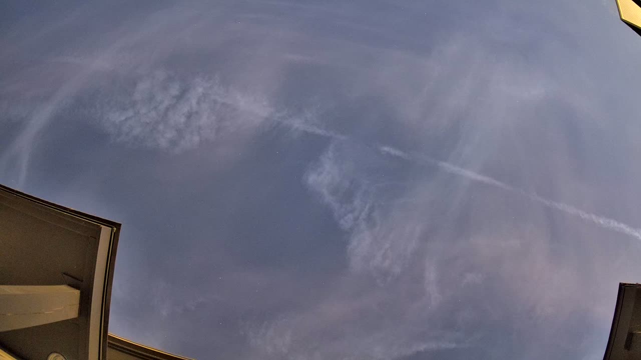 Night-sky still from the Aircraft sighting captured 2026-10-17 00:23 UTC