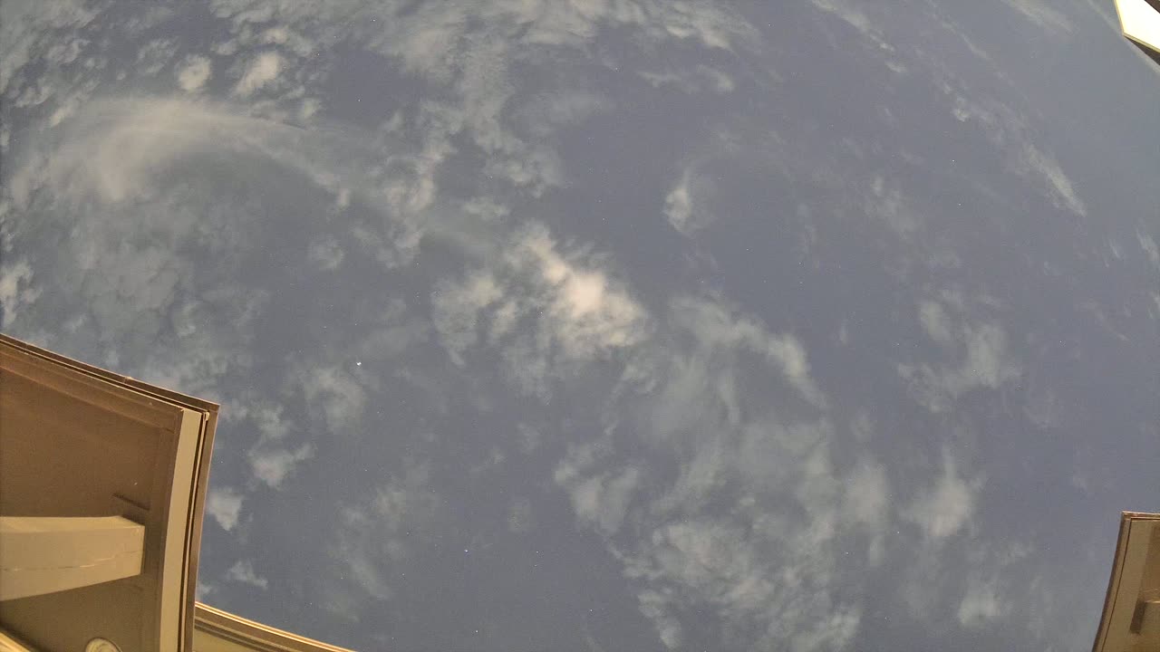Night-sky still from the Aircraft sighting captured 2026-10-20 00:45 UTC